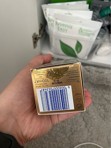  Beden Nivea Çatlak Karşıtı Vücut Yağ Serumu