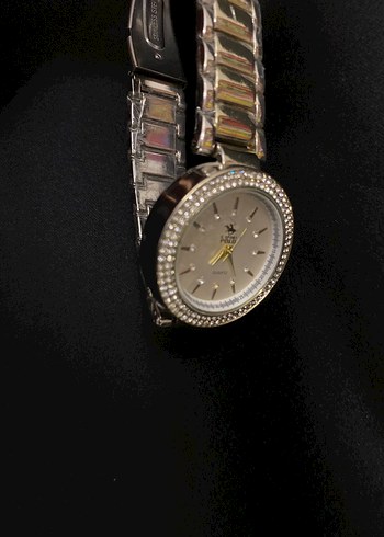 Parlak Altın Kadın Kol Saati - Polo Polin - Görsel 4