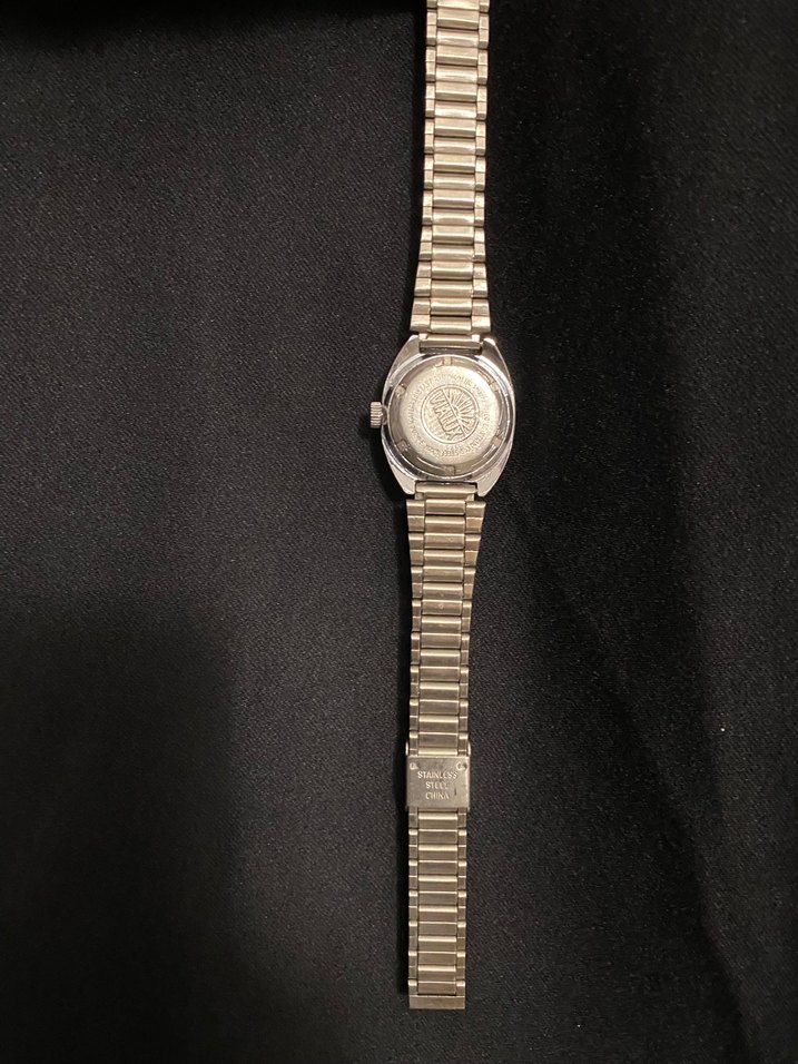 İSVİÇRE MALI VIALUX MARKA KURMALI KADIN KOL SAATİ - Görsel 4