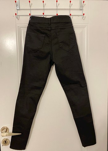 Düğmeli Siyah Kadın Kot Pantolon - Görsel 4