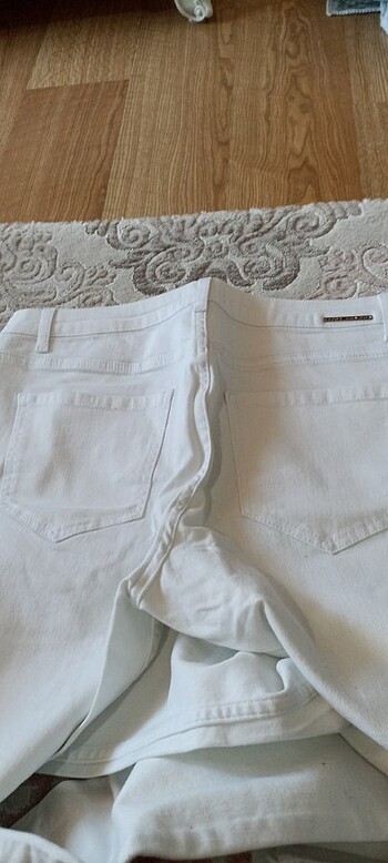 42 Beden beyaz Renk Pantolon 