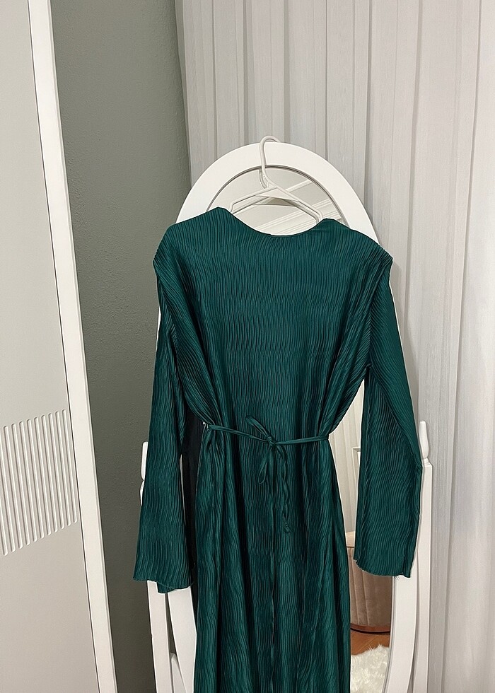 Düğünlük şık günlerde kullanılabilir - Görsel 2