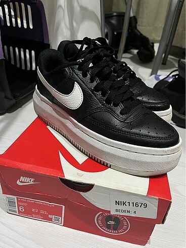 Nike Orjinal Nike Court Vision Alta