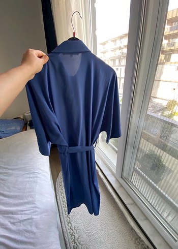 Mavi Parlak Midi Kadın Elbise - Görsel 3