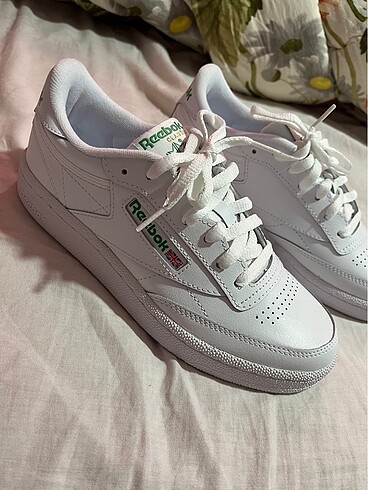 Reebok classic club c 85