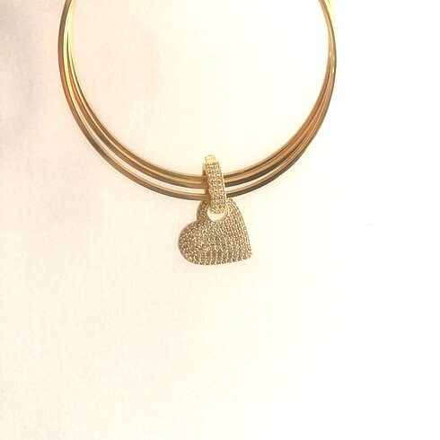 Kalp model Ajda charm