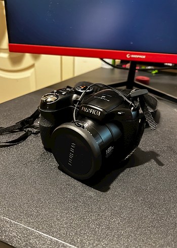 Fujifilm S2980