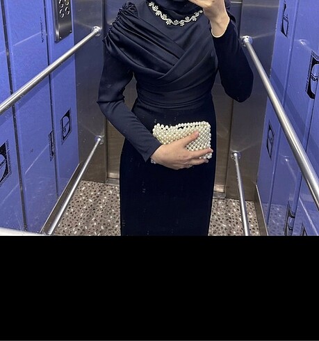 Adil Işık Abiye