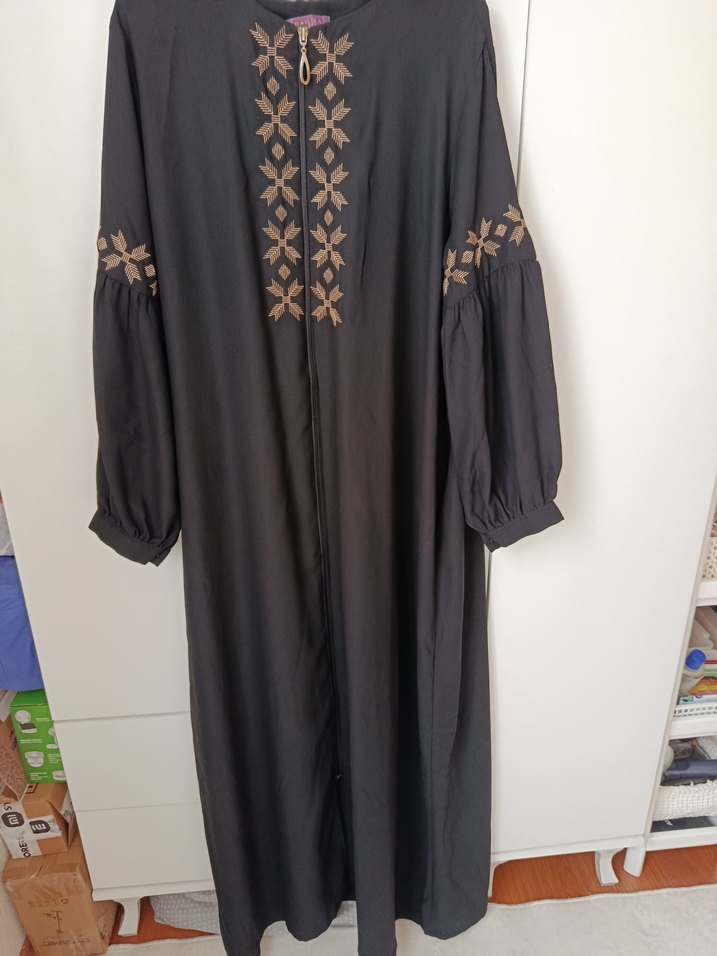 Nakışlı Siyah Uzun Ferace - Görsel 5