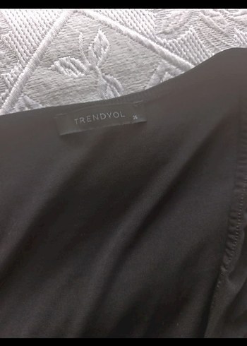 Siyah V Yakalı Drapeli Uzun Kollu Bluz - Görsel 2