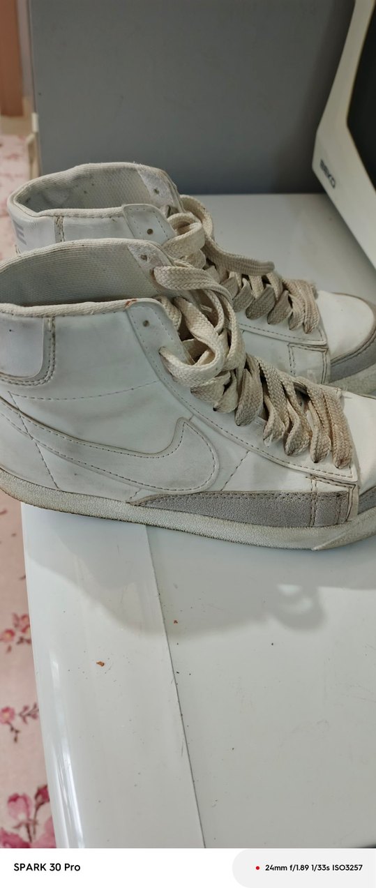 Gri Dolgu Topuklu Süet Bağcıklı Kadın Spor Ayakkabı - Görsel 2