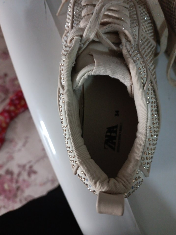 Bej Yılan Desenli Pul Detaylı Kadın Dolgu Topuklu Spor Ayakkabı - Görsel 3