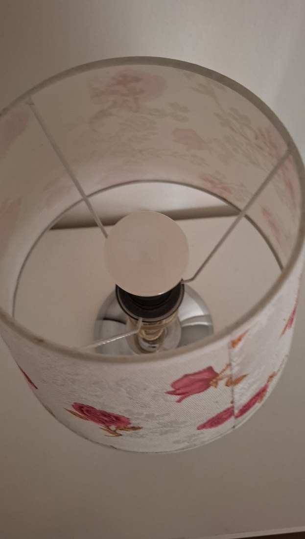 Pembe Çiçek Desenli Masa Lambası - Görsel 3