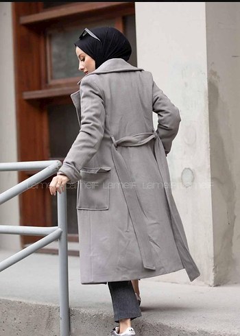 Gri Kadın Süet Kuşaklı Uzun Trençkot - Görsel 2