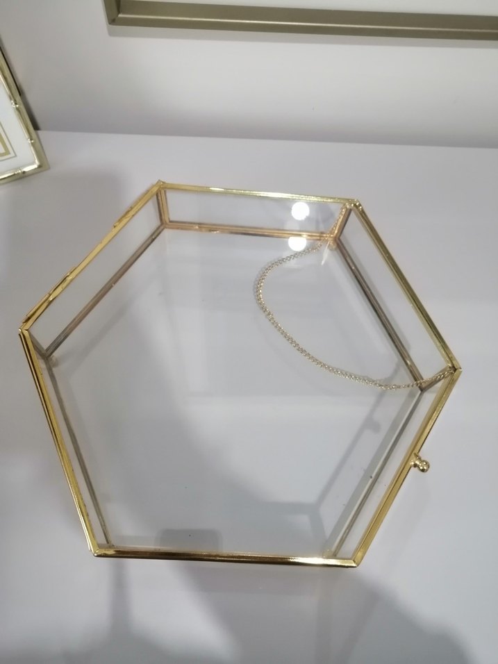 Altıgen Altın Renk Makyaj Organizeri - Görsel 4