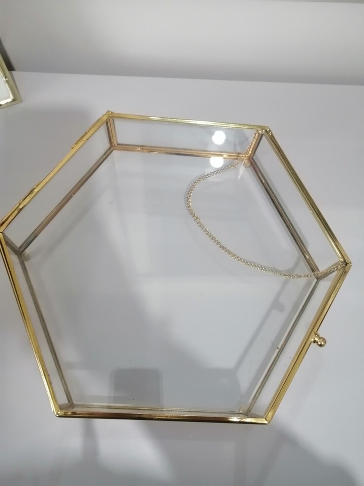 Altıgen Altın Renk Makyaj Organizeri - Görsel 5