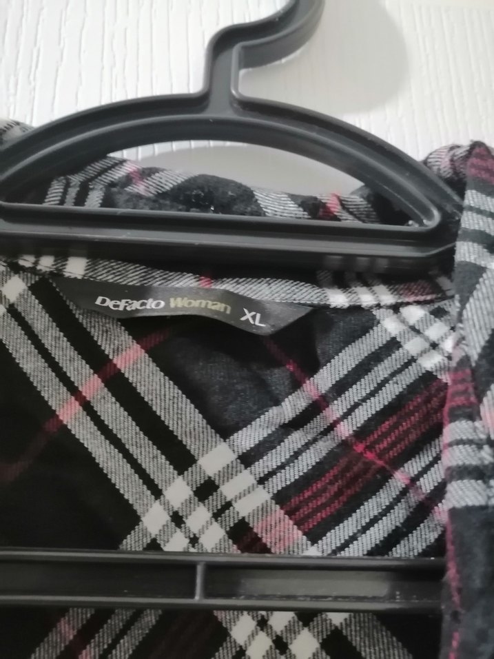 Kadın Siyah Kareli Uzun Kollu Gömlek - Görsel 3