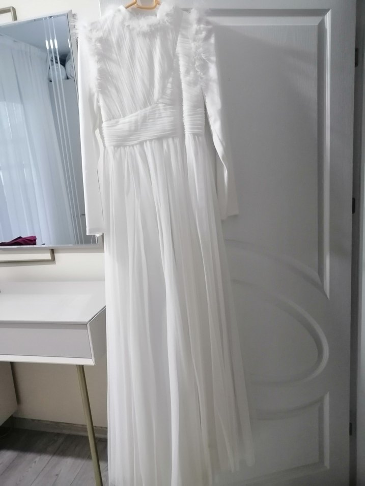 Uzun Kollu Beyaz nikah elbisesi - Görsel 2