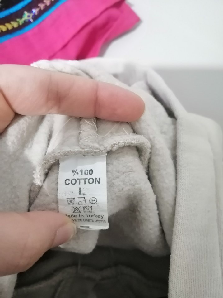 Kadın Gri Kapüşonlu Rahat Kesim Sweatshirt - Görsel 3