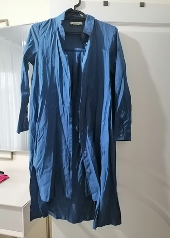 Mavi uzun kollu tesettür gömlek - Görsel 2