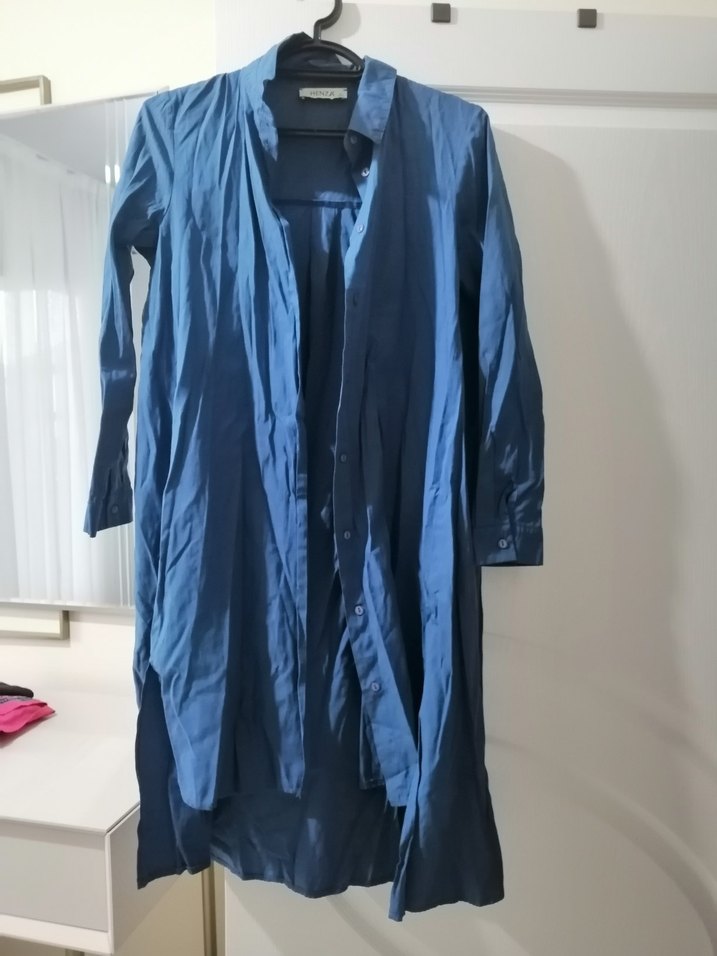 Mavi uzun kollu tesettür gömlek - Görsel 2