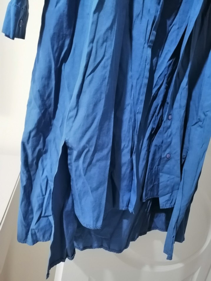 Mavi uzun kollu tesettür gömlek - Görsel 3