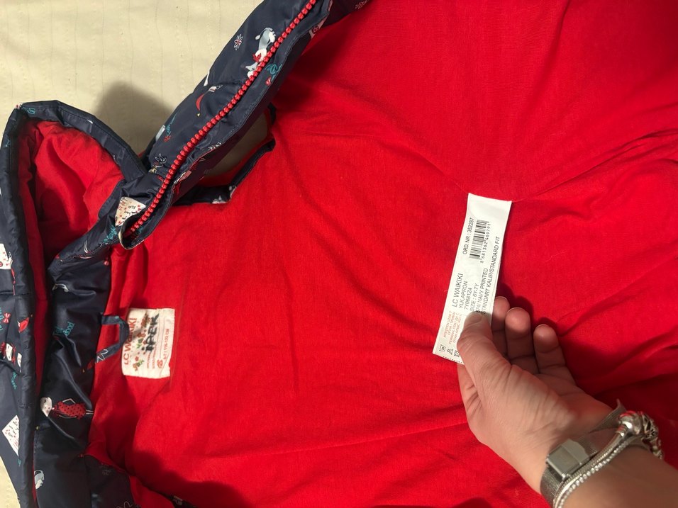 Kız Çocuk Kapüşonlu Desenli Fermuarlı Yelek - Görsel 2