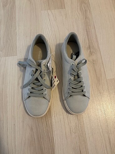 36 Beden Etiketli H&M sneaker
