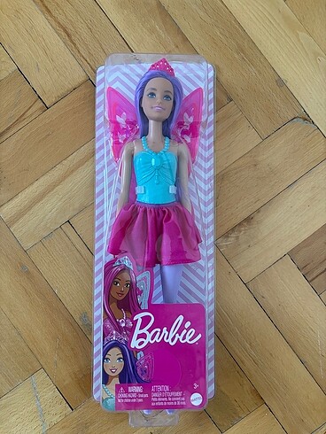Barbie Kutulu Barbie bebek