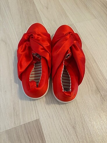 32 Beden H&M sneaker