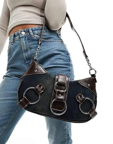 bershka viral çanta