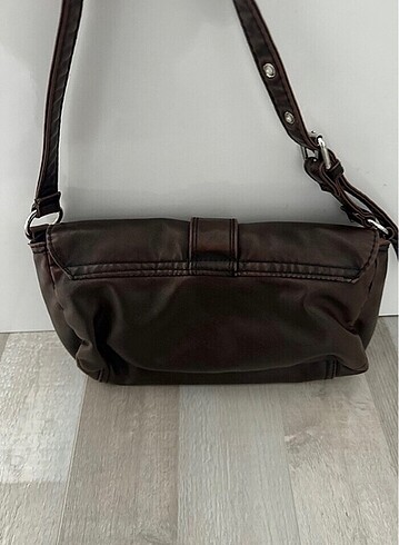  Beden stradivarius canta