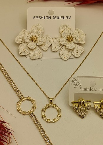 Accessorize Dantel İşlemeli Altın Renkli Bohem Takı Seti