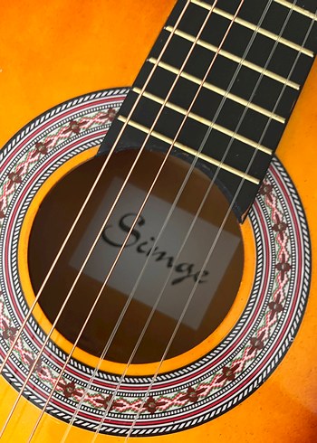 Turuncu Renkli simge Klasik Gitar - Görsel 2