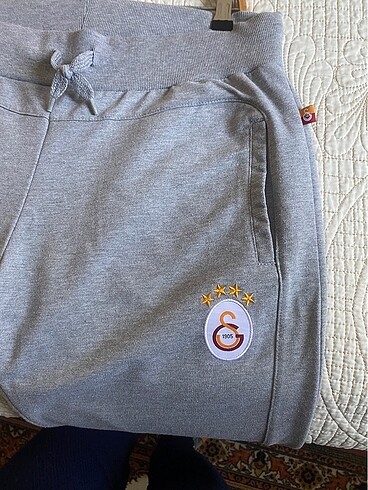xxl Beden Galatasaray yazılı eşofman altı