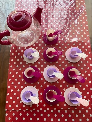 Oyuncak çay seti
