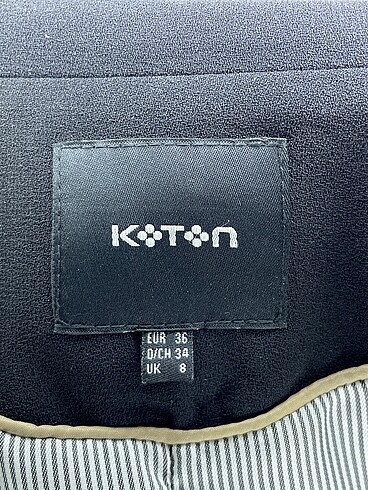 36 Beden siyah Renk Koton Blazer %70 İndirimli.