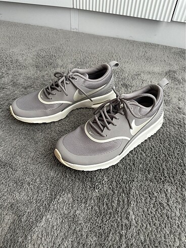 37,5 Beden Nike air max