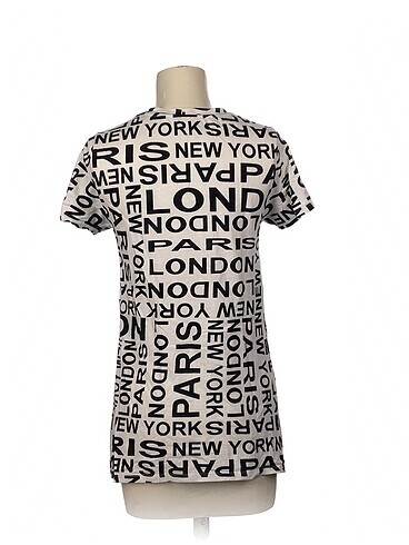 xs Beden Defacto T-shirt %70 İndirimli.