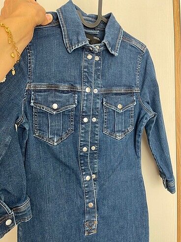 Colin's Jean elbise