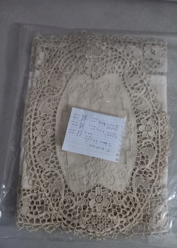 Dantel İşlemeli Oval Masa Örtüleri Seti - Görsel 2