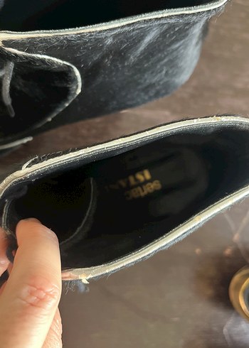 Siyah Süet Kürklü Yüksek Topuklu Zebra Desenli Bot - Görsel 2