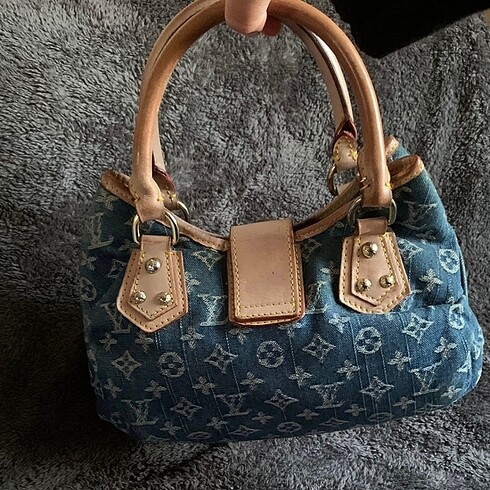 Beden Louis Vuitton Denim Çanta
