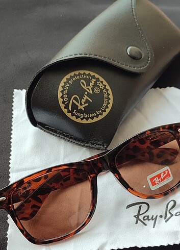 Ray-Ban wayfarer leopar desen