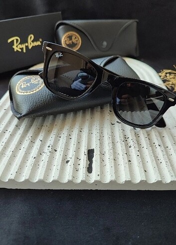 Ray Ban Rayban wayfarer güneş gözlüğü 