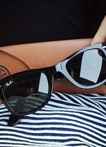 Ray Ban Rayban wayfarer parlak siyah eğimli