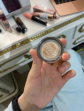 loreal infaillable 24h concealer pomade