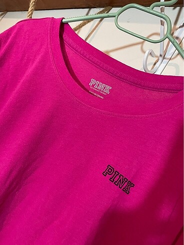 m Beden pembe Renk Pink tişört
