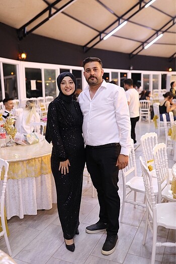 Tesettür siyah abiyem