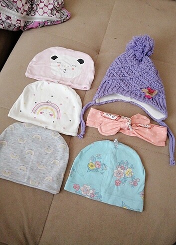 Bebek şapkaları
